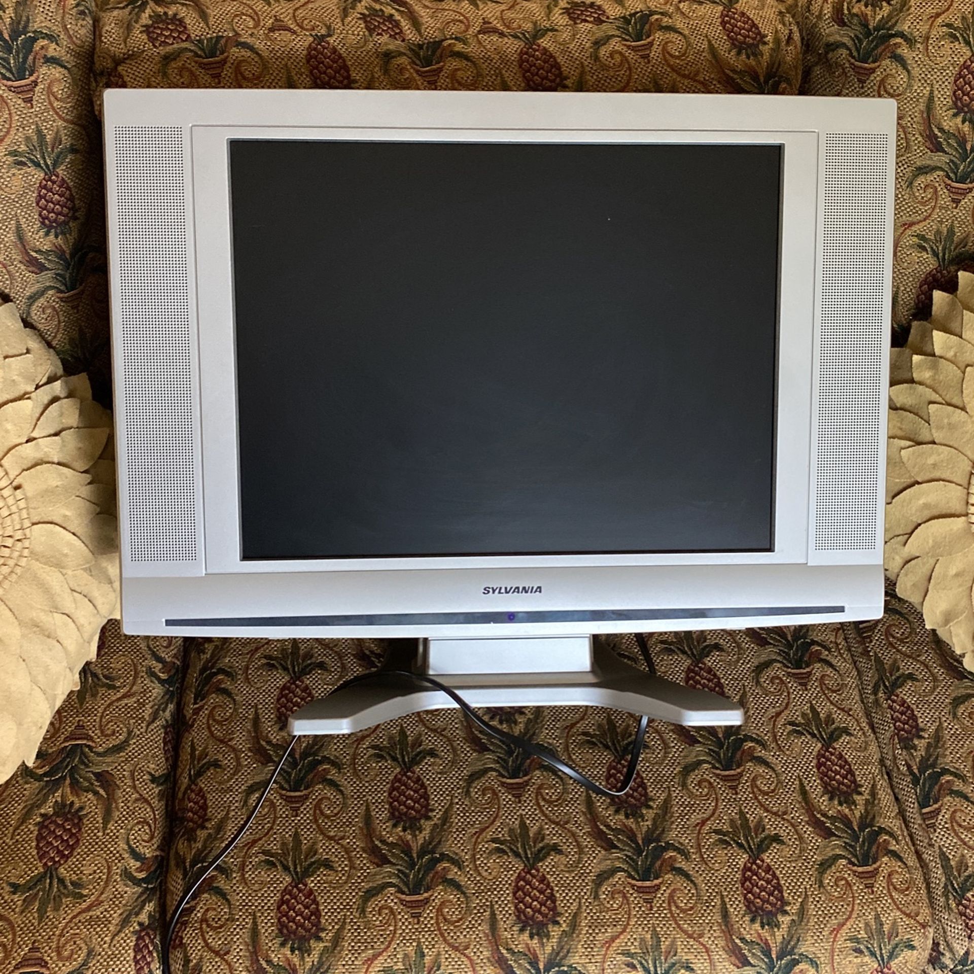 TV / Sylvania's 6620LG is a 20-inch LCD television