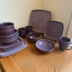 Kenneth Cole dinnerware