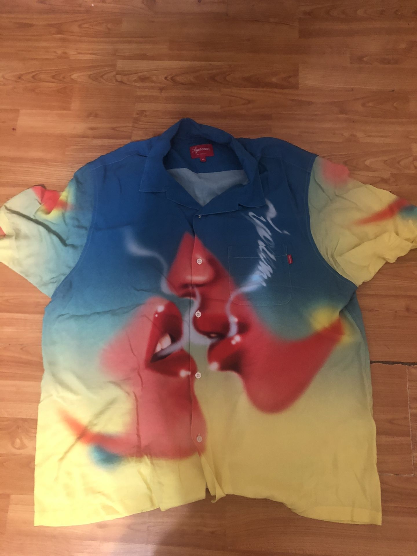 Supreme 2020 shirt XL
