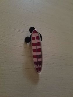 Surfboard disney pin