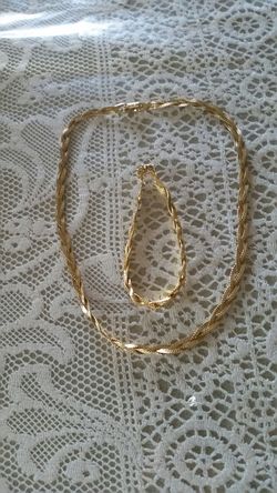 gold plated chain and breslett