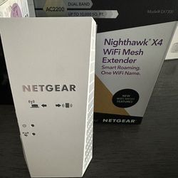 NETGEAR - Nighthawk AC1900 Dual-Band Wi-Fi Range Extender 