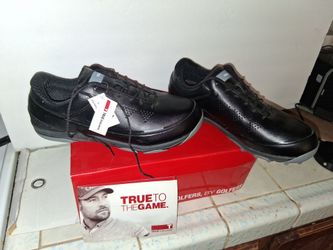 Golf shoes size 9