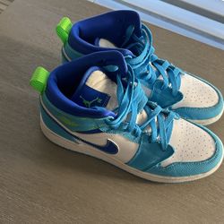 Jordan 1 Mid Nike 5.5 Youth Grade School 