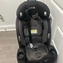 SafetyFirst Carseat