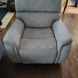Recliner 