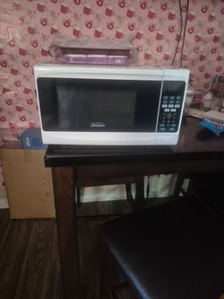 Small microwave