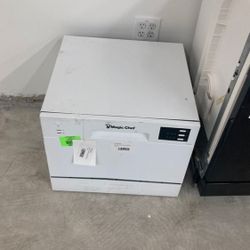 Magic Chef DISHWASHER MCSCD6W5 DT