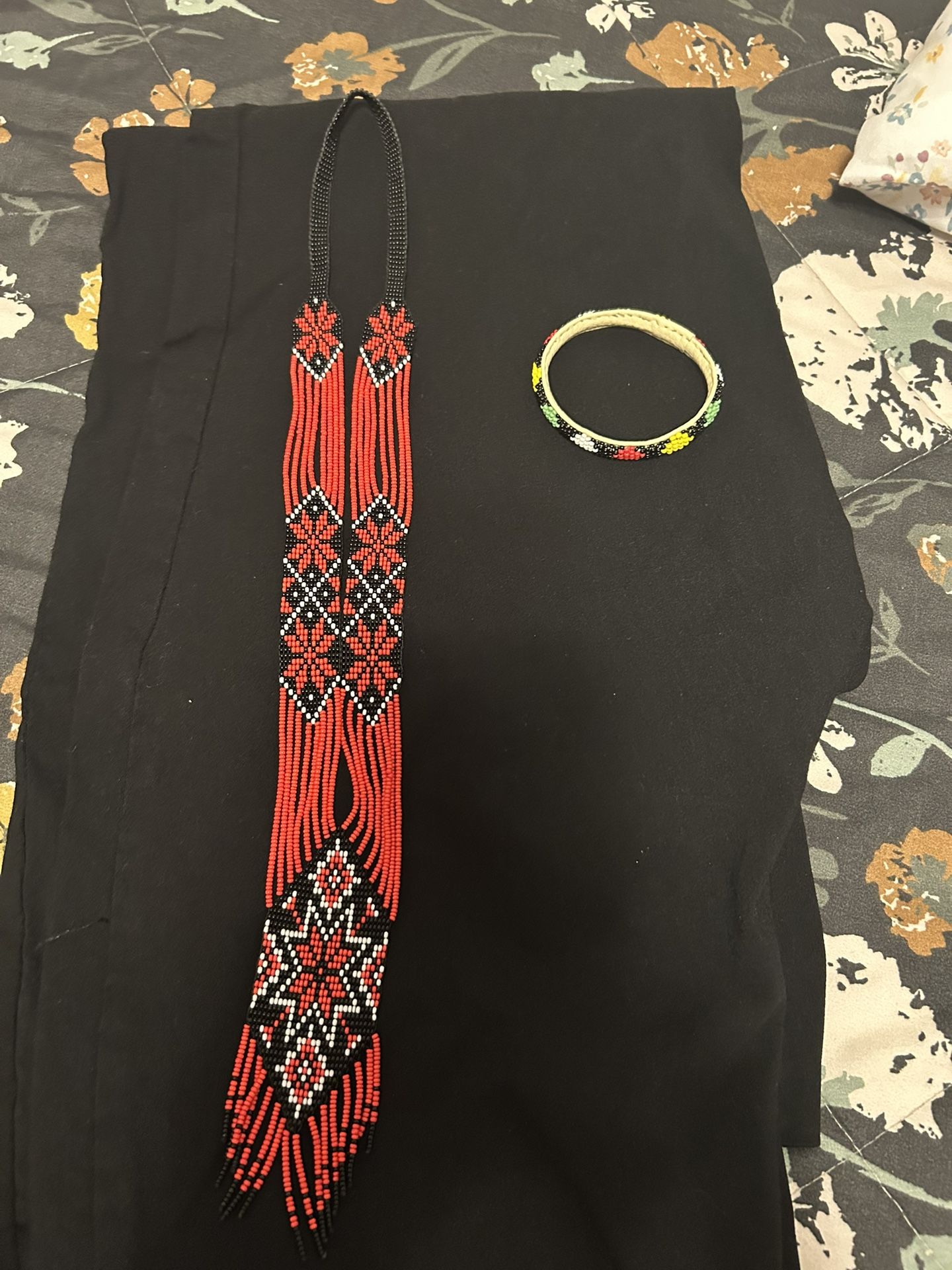 Africsn Necklace W Bracelet
