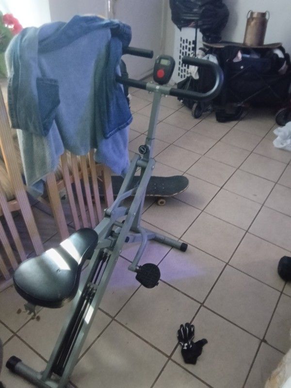 Sunny Exercise Row Rider Bike