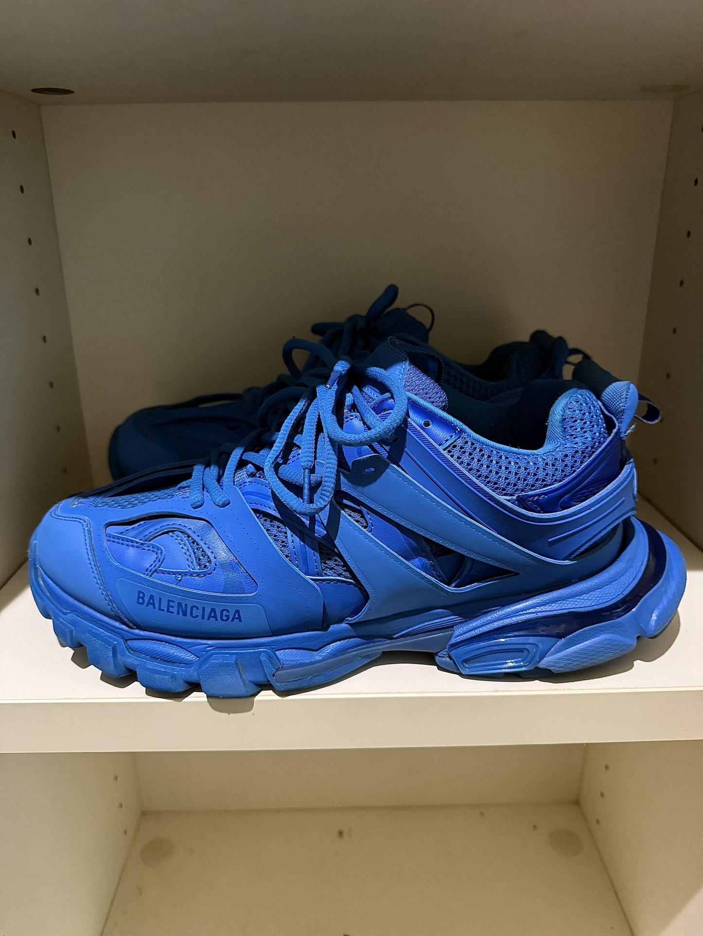 Balenciaga Tracks