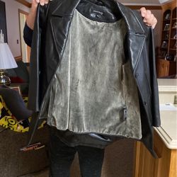 Ann Klein Leather Jacket With Sip Liner