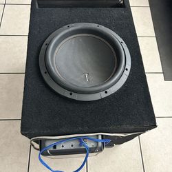 Memphis M612D2 12” Subwoofer Hooked Up And Ready To Play
