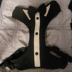 Tuxedo Harness