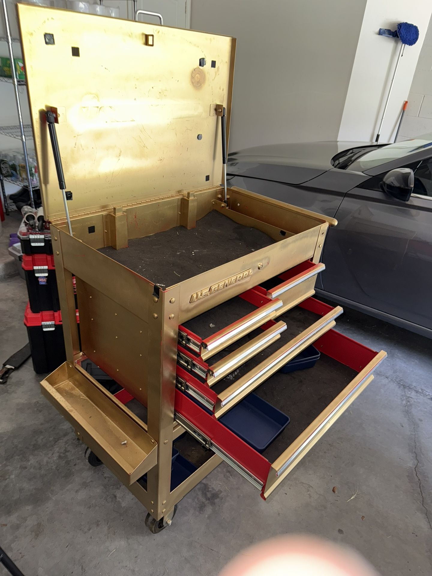 US General Took Box