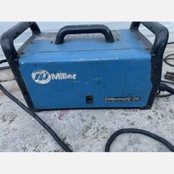 Miller Millermatic 211 Mig Welder Blue 110v 220v