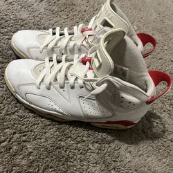 Air Jordan 6 Retro Red Oreo 2022 Size13