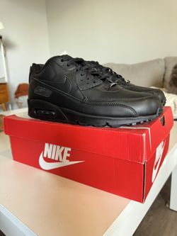 Nike Air Max 90  Leather Black Brand New Size 11.5