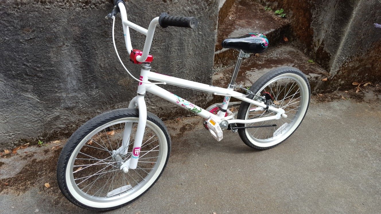 Kids bmx bike