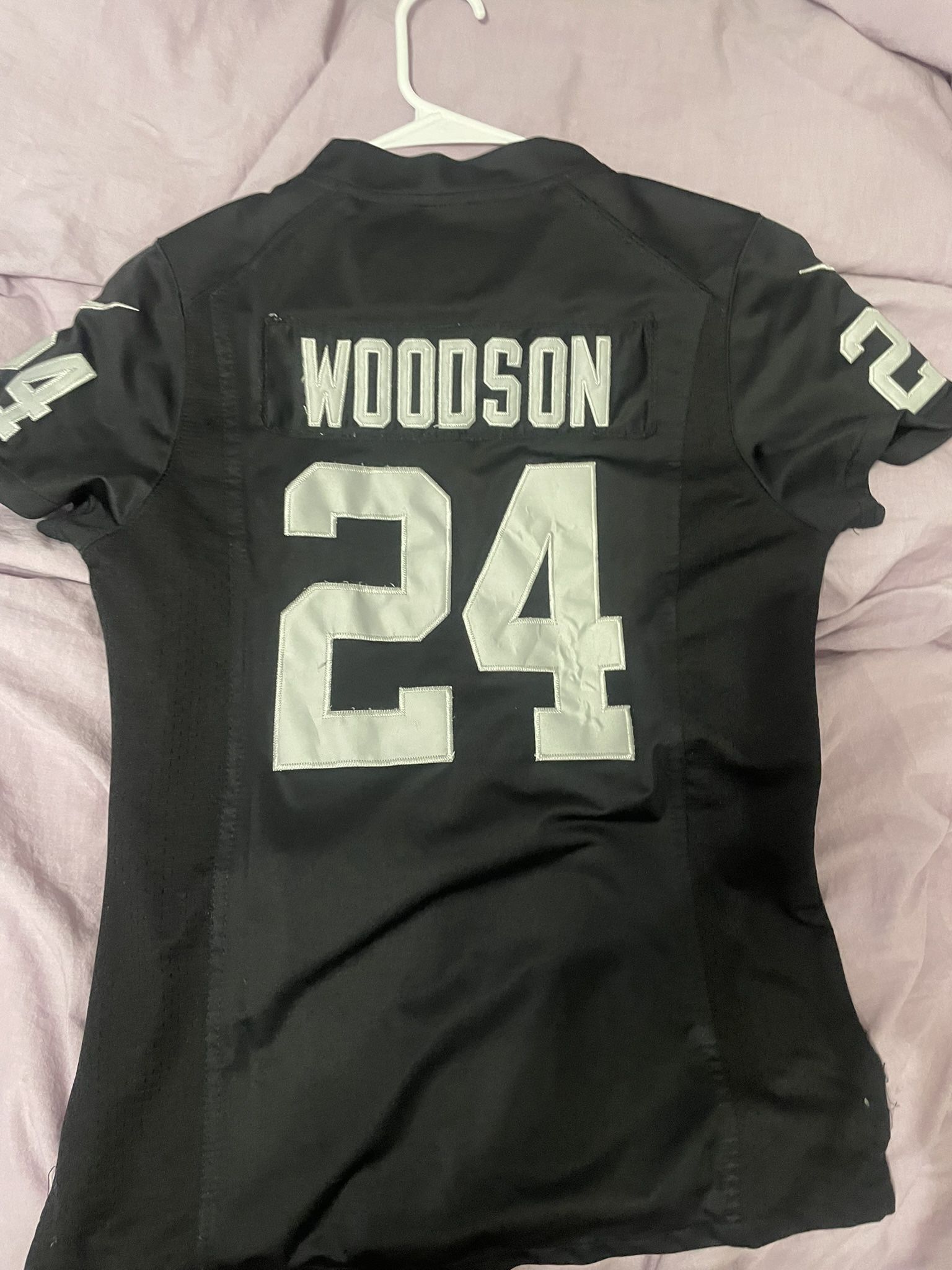 woman raider jersey bundle