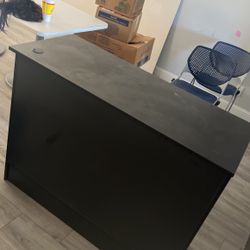 Check Out Counter 