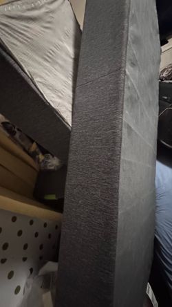 2 twin metal Box spring
