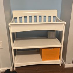 Changing Table For Infants 
