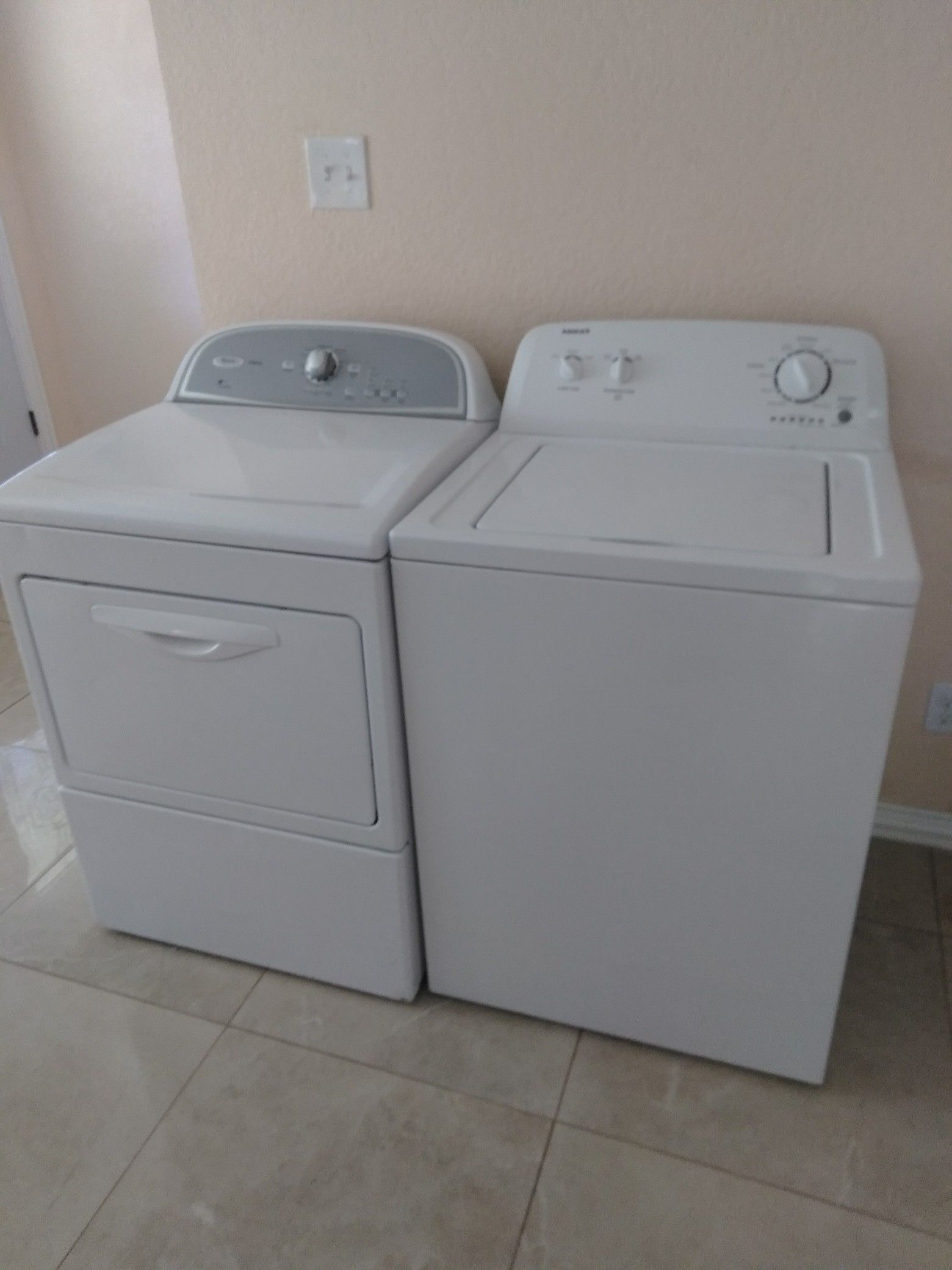 ROPER WASHER AND WHIRLPOOL ELECTRIC DRYER ////////////////////////////////// LAVADORA ROPER Y SECADORA ELÉCTRICA WHIRLPOOL