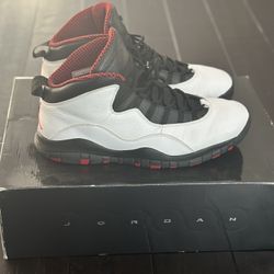  Air Jordan 10 Retro “Chicago” - Size 13 