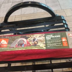 one person tent brand new 65.00$