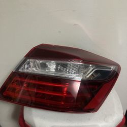 2016 Honda Accord Tail Light