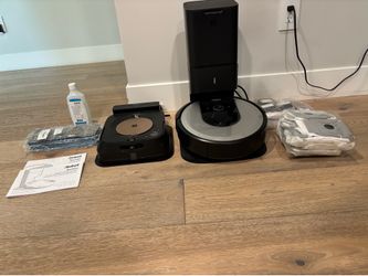 Roomba i6 + Braava Jet + tons of accessories!