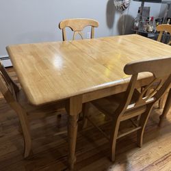 Wooden Dining Room Table 