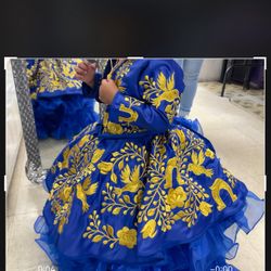 Vestido En Venta Con Crinolina Y Sombrero Charo Incluido 