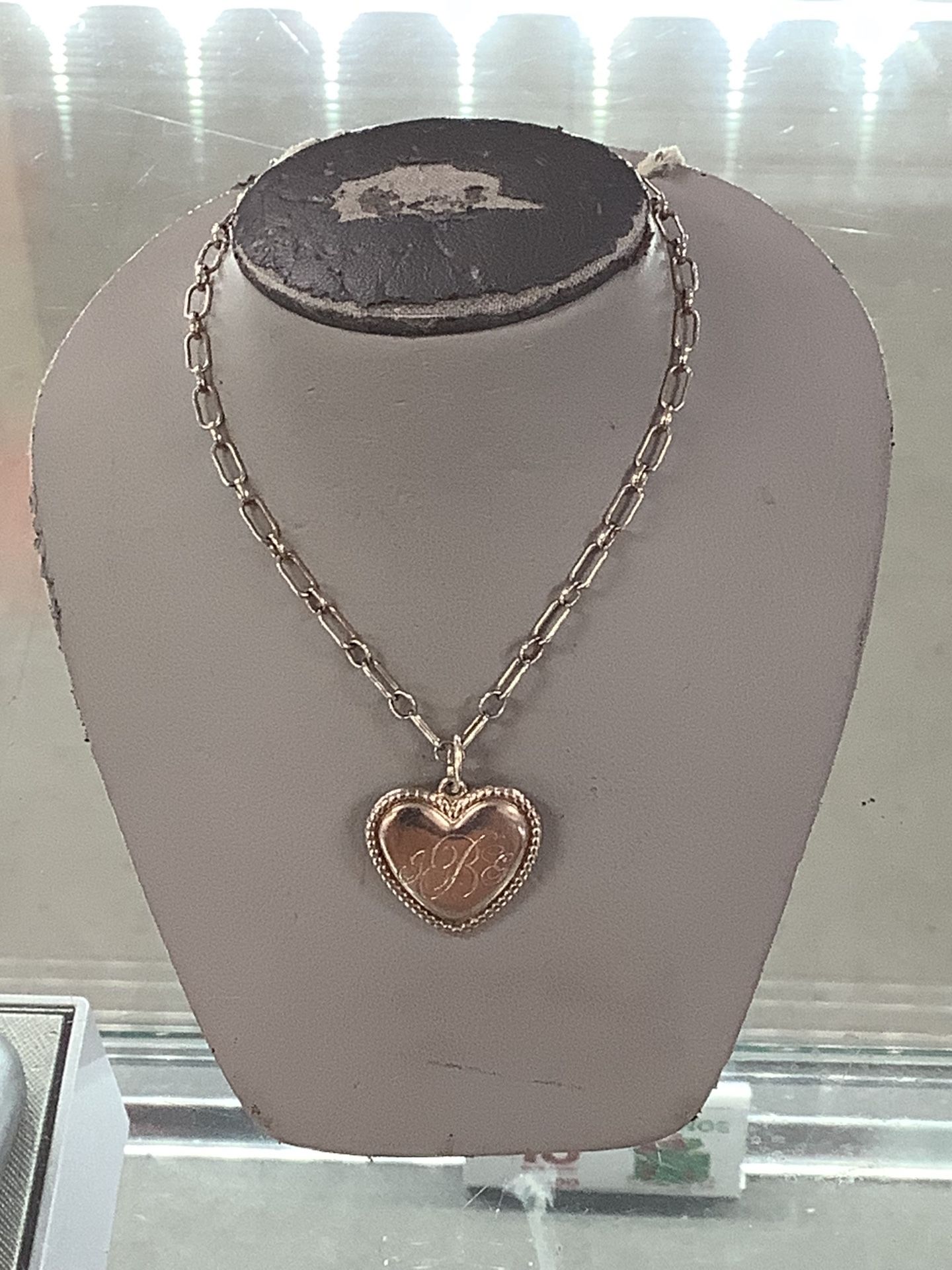 TIFFANY CO CHAIN WITH HEART PENDANT