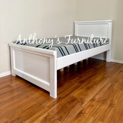White Twin Bed And Foam Mattress 