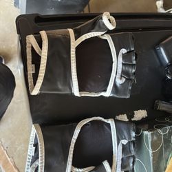 Boxing Gloves 