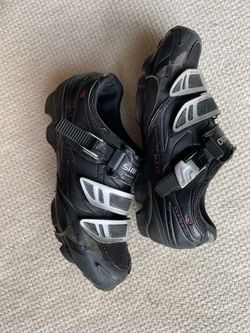 SHIMANO M230 - Bike Shoes - US Size like 9.5-10 - If the listing is up and you can see it, that means the item is available - Pickup please 60616 - No
