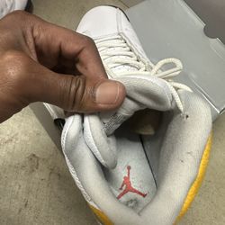 Jordan 13 Size 9 Near DS