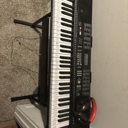 61 Electric Keyboard