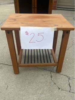 Side / Record Player Table