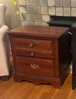 Broyhill Nightstand