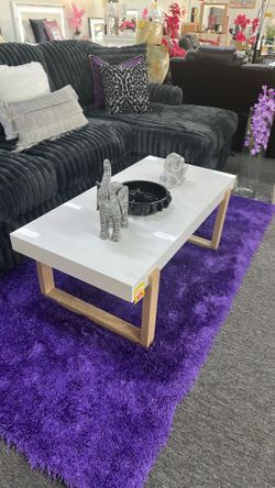 White glossy coffee table
