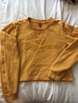 Guess Pullover Sweater