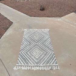 Rug - World market brand Deco