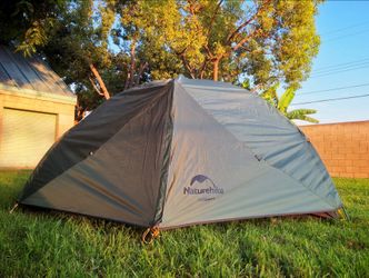 Naturehike Mongar 2 lightweigh backpacking Tent + Footprint (Like New)