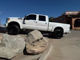 2015 Ford F350 Super Duty Crew Cab