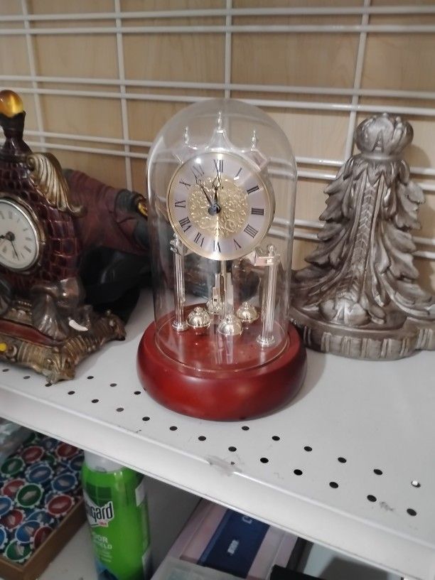 Lot of 7 Antique Clocks