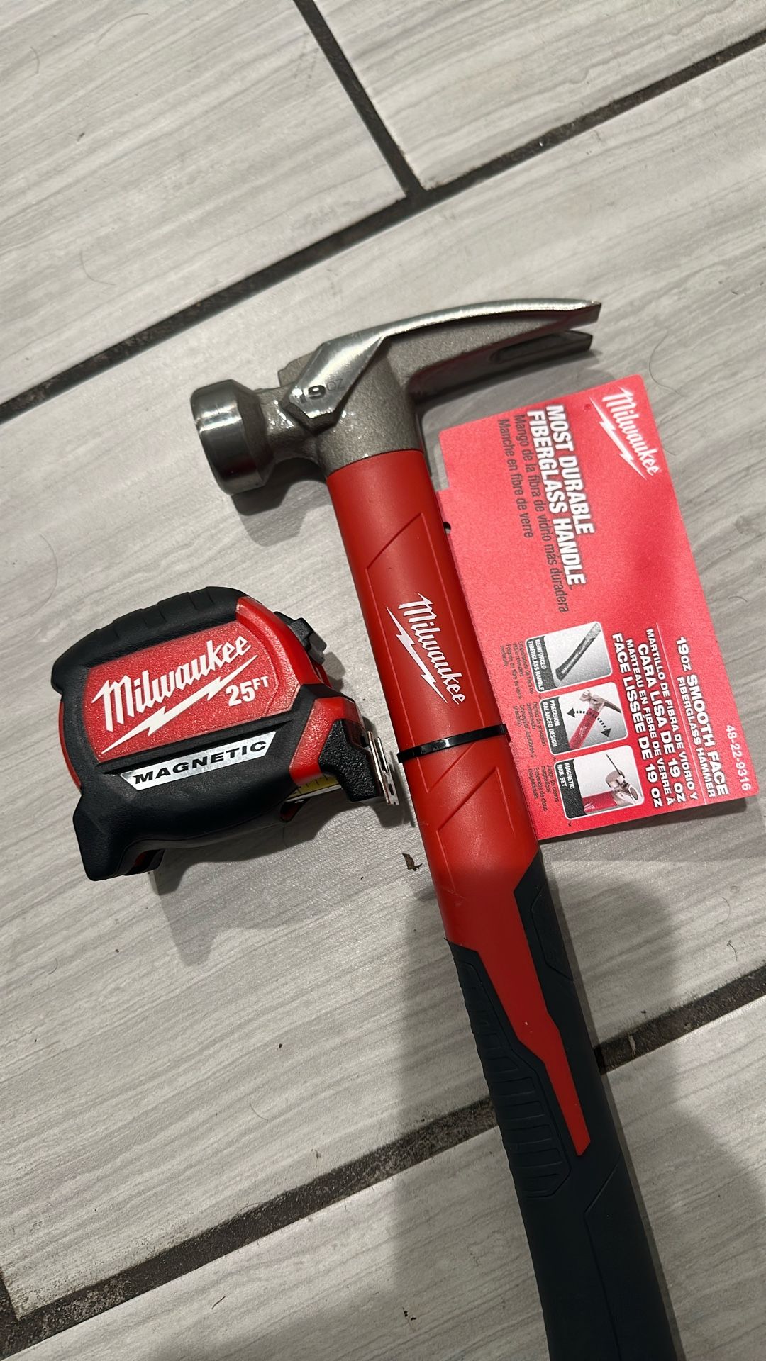 Tape Measure And Hammer 19oz Milwaukee Brand New Firm Price