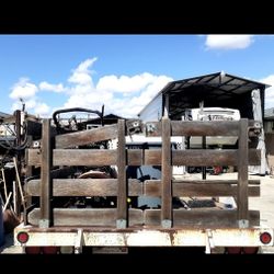 Repair And Fabricat  Box Truck 